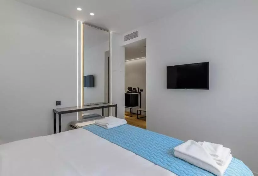 Hotelli Acropolis Magenta Luxury Suites