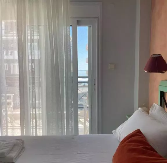 ホテル Limenaria Beach