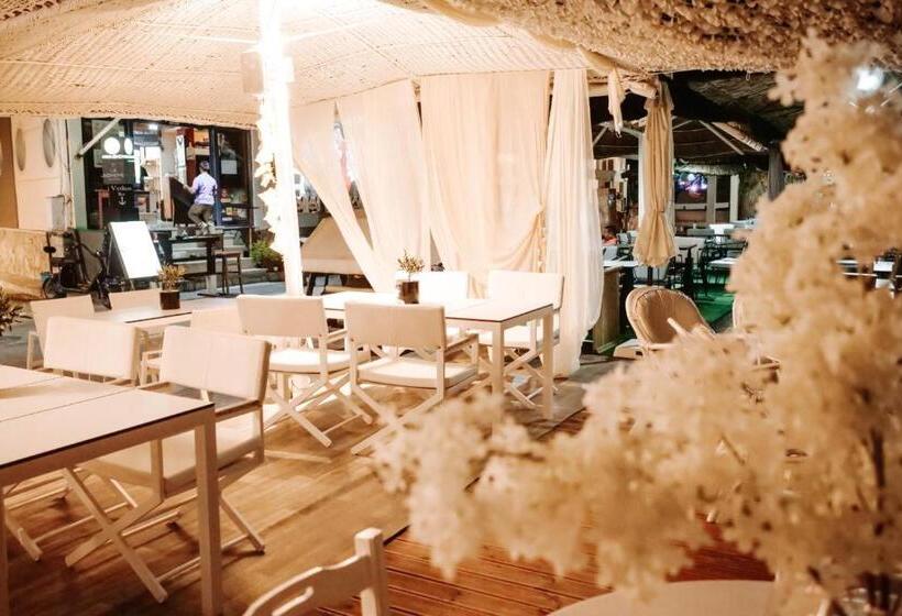 ホテル Limenaria Beach