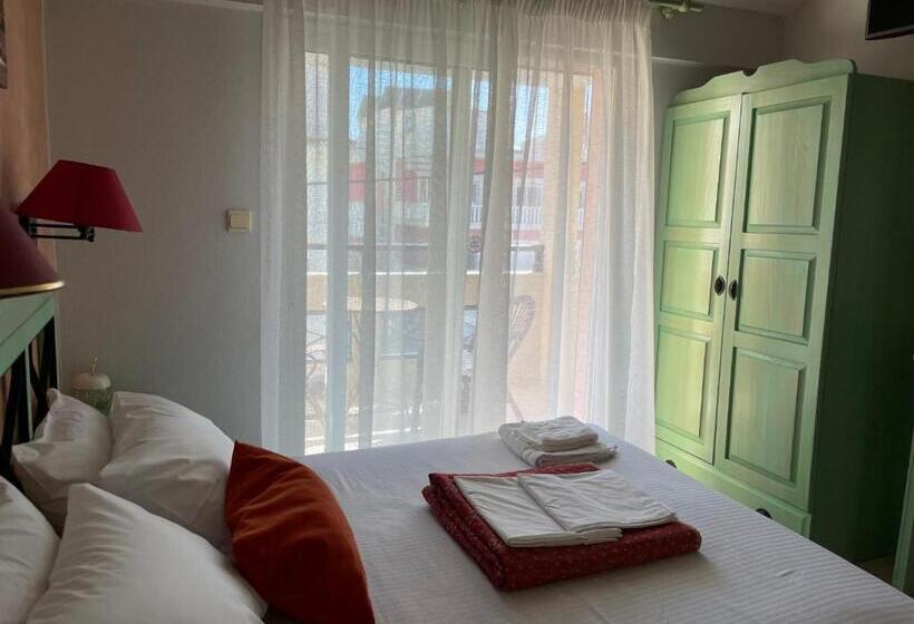 ホテル Limenaria Beach