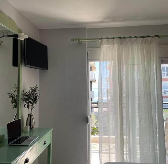 ホテル Limenaria Beach