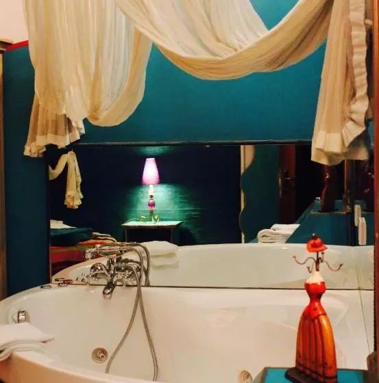 تختخواب و صبحانه Abali Gran Sultanato