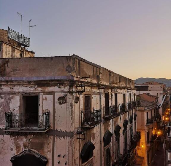 تختخواب و صبحانه Abali  Gran Sultanato