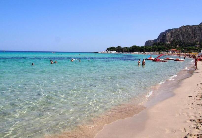 تختخواب و صبحانه Abali  Gran Sultanato