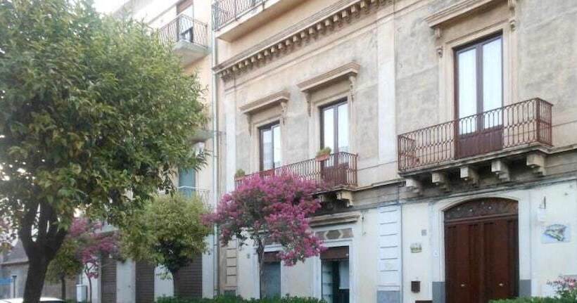 مبيت وإفطار Etna