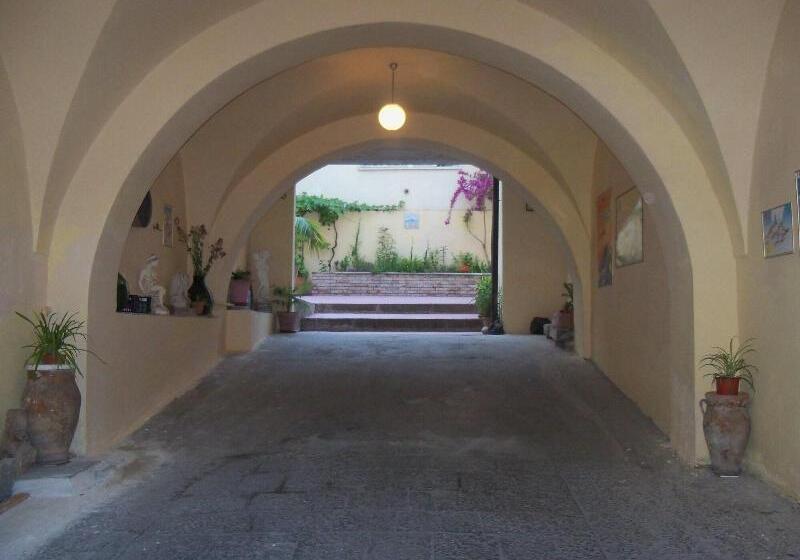 مبيت وإفطار Etna