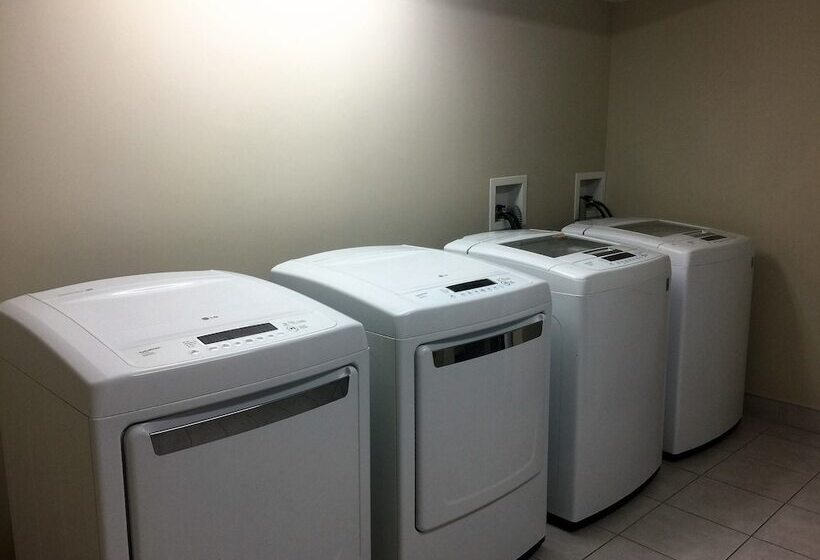 Duvernay Studios And Suites