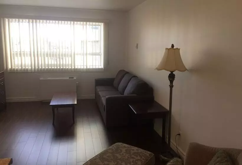 Duvernay Studios And Suites