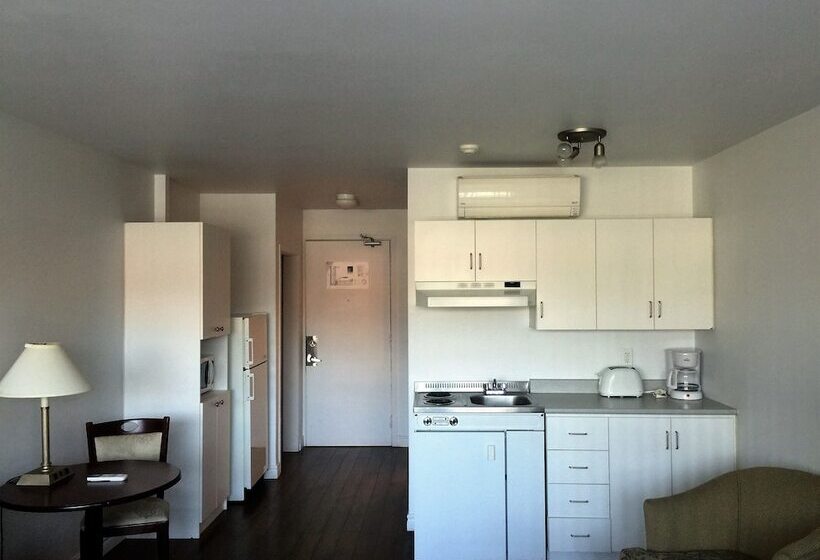 Duvernay Studios And Suites