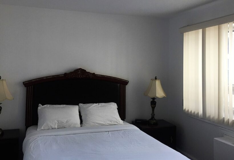 Duvernay Studios And Suites