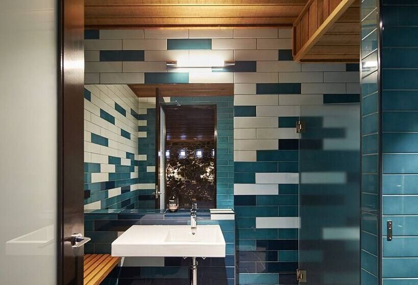 בית מלון כפרי Astra Falls Creek