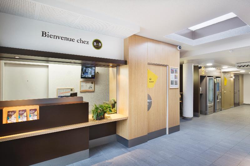 B&b Hotel Lyon Saint Bonnet Mi Plaine