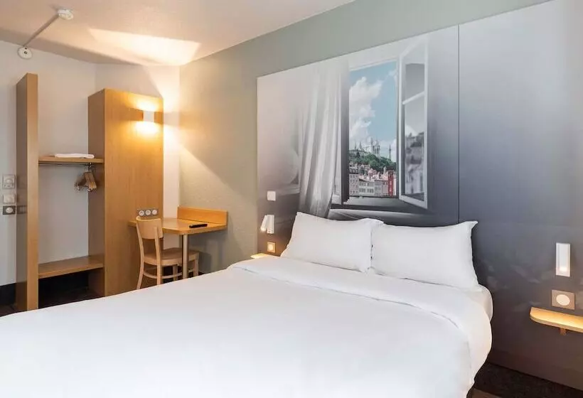 B&b Hotel Lyon Saint Bonnet Mi Plaine