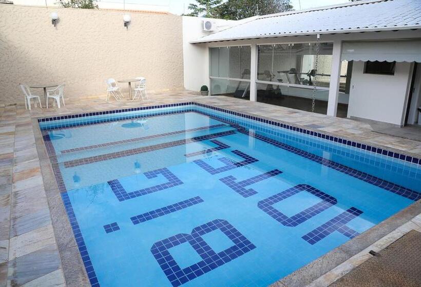 Отель Big Executive