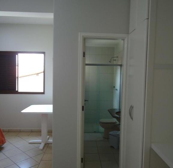 Отель Big Executive