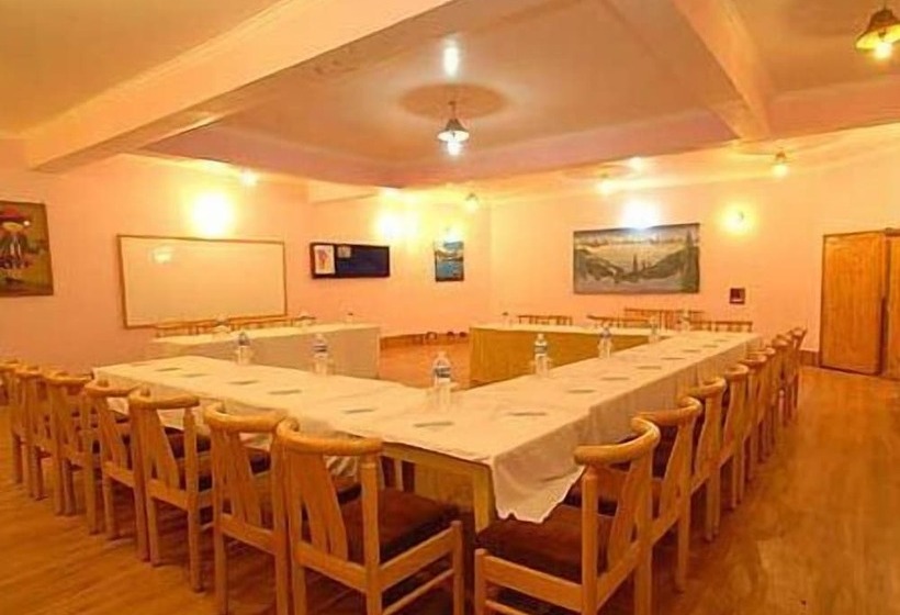 בית מלון כפרי Cliff Top Club