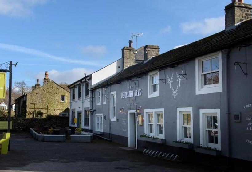 فندق Devonshire Arms Inn