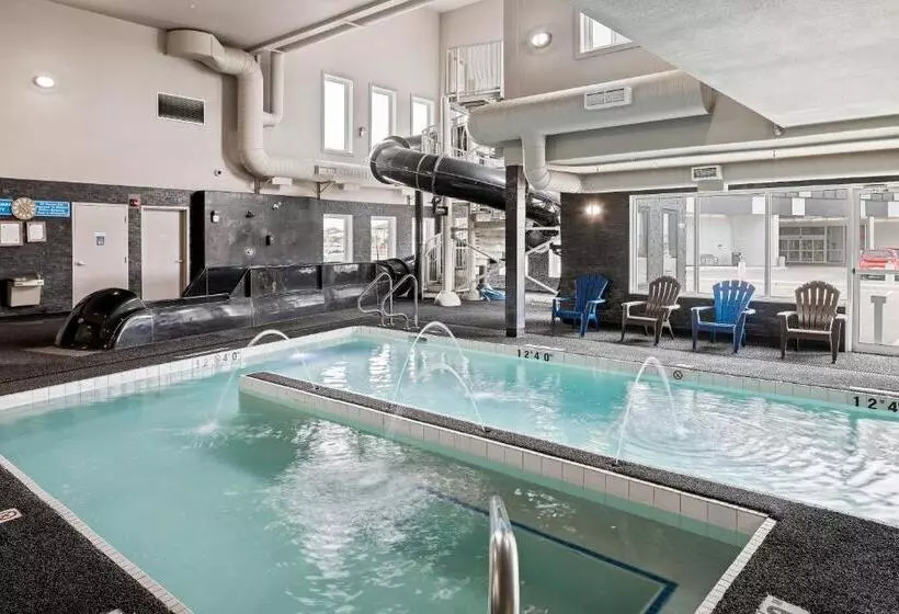 ホテル Home Inn & Suites Saskatoon South