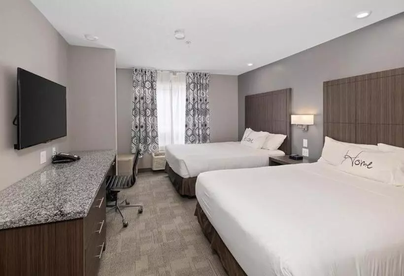 ホテル Home Inn & Suites Saskatoon South
