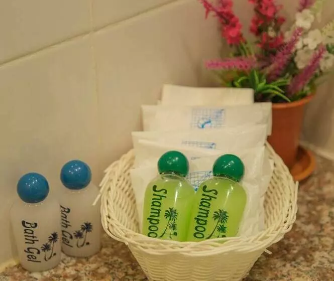 호텔 Krabi Pitta House