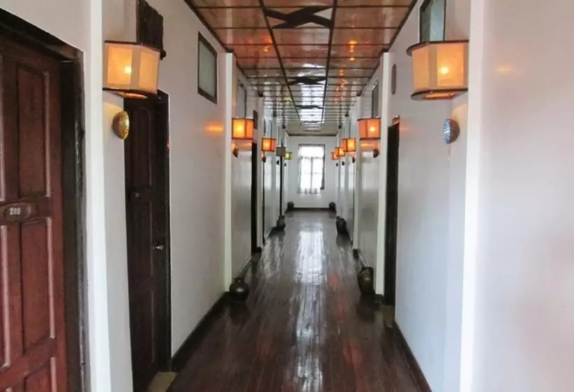 هتل Lady Princess