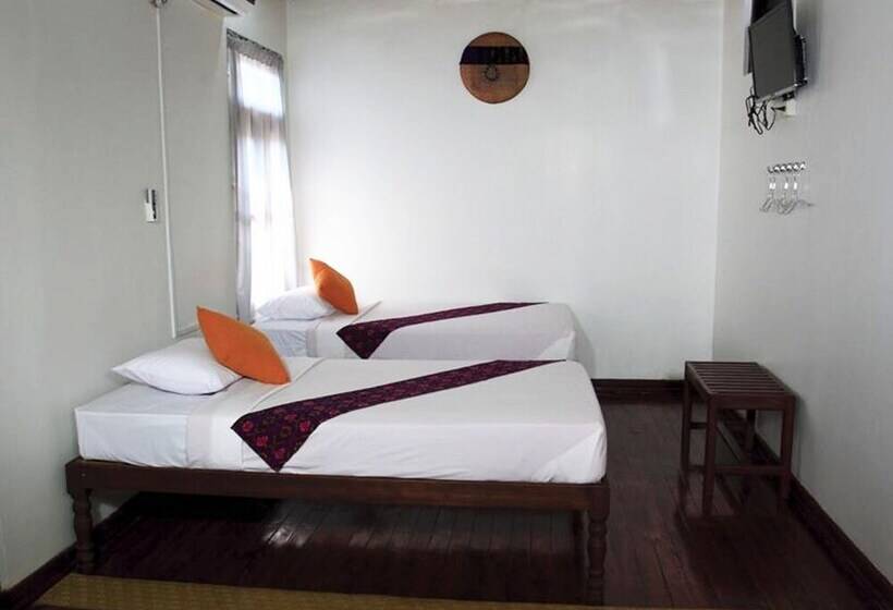 هتل Lady Princess