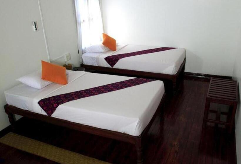 هتل Lady Princess