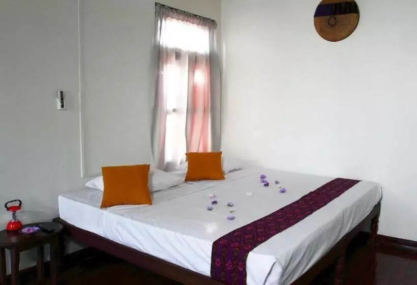 هتل Lady Princess