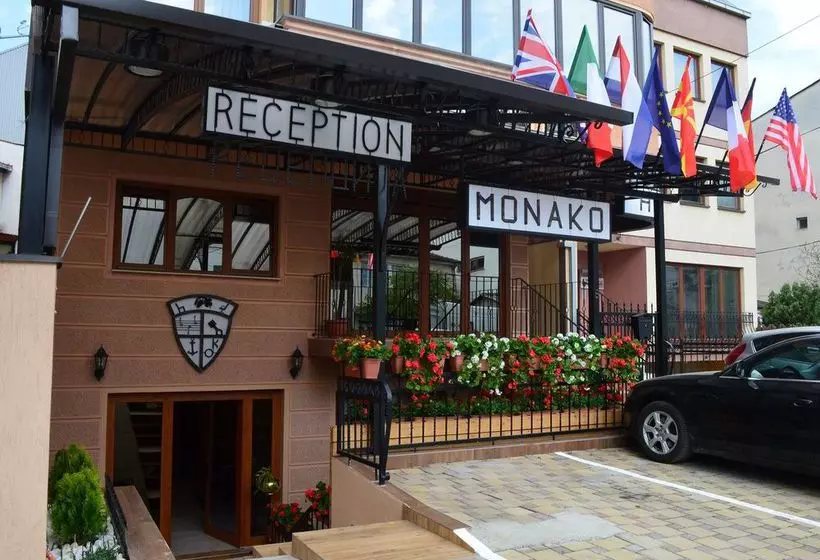 هتل Monako Skopje