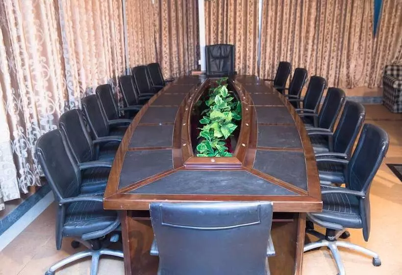 هتل Sea Shell Residence