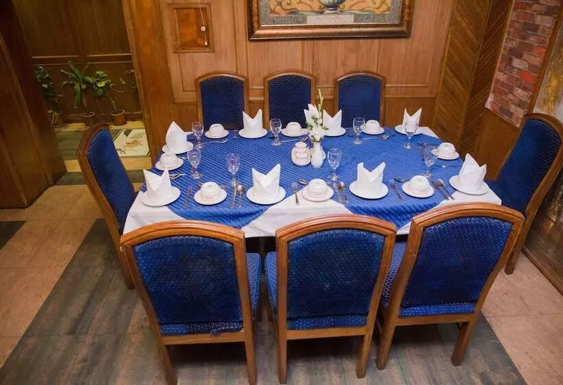 هتل Sea Shell Residence