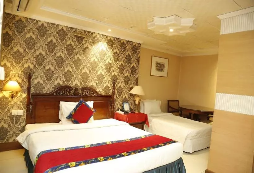 هتل Sea Shell Residence