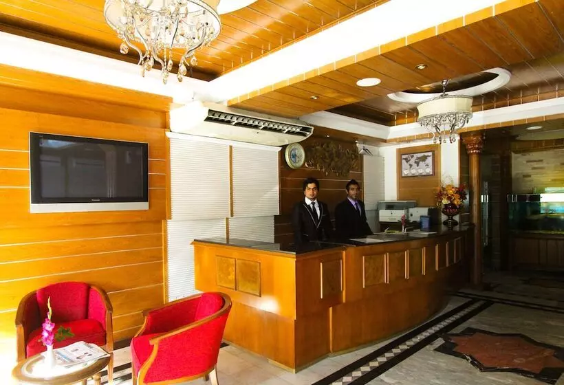 هتل Sea Shell Residence