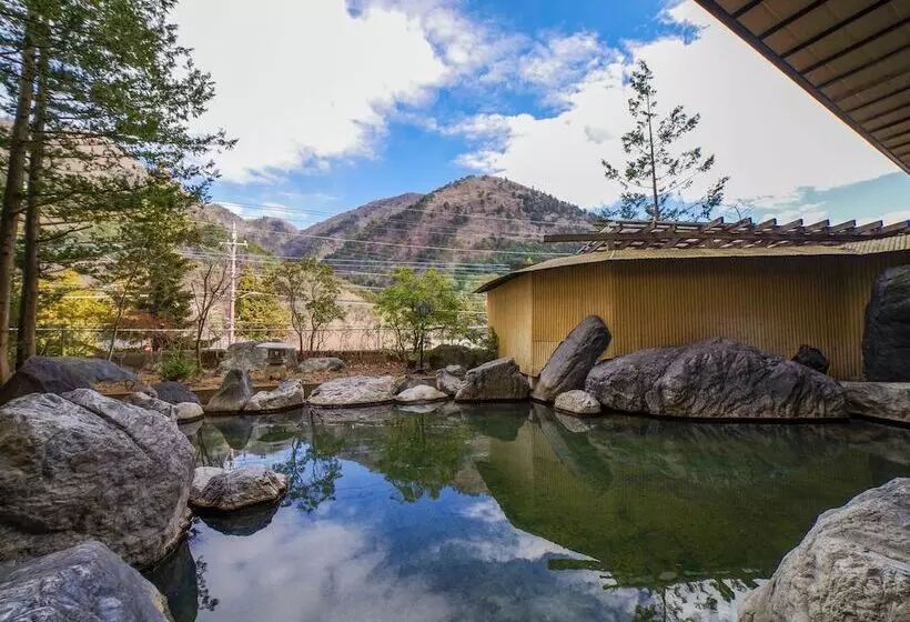 호텔 Shiobara Onsen Yashio Lodge