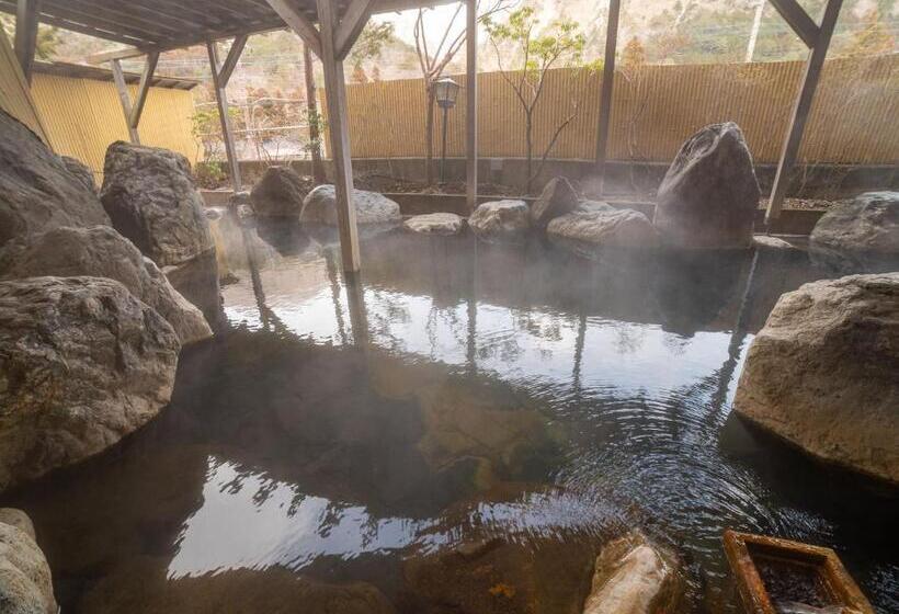 호텔 Shiobara Onsen Yashio Lodge