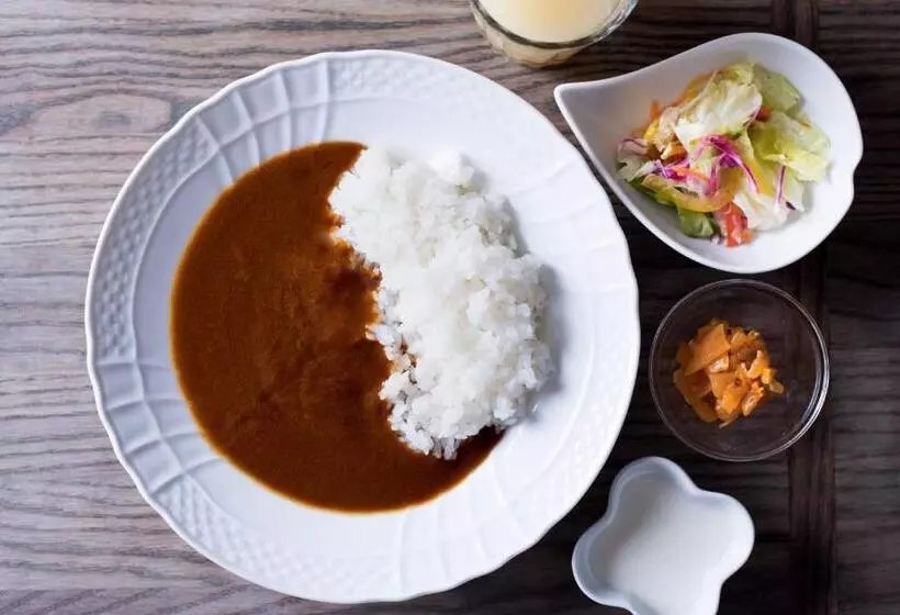 Отель The B Akasakamitsuke