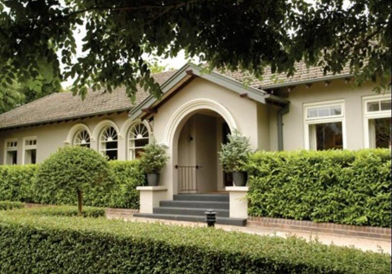 ペンション Links House