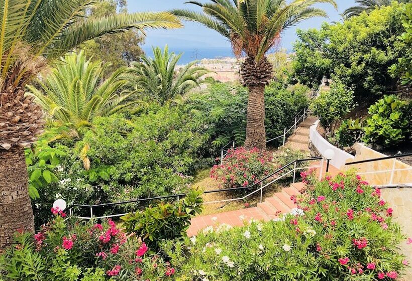 Regency Torviscas Apartments And Suites