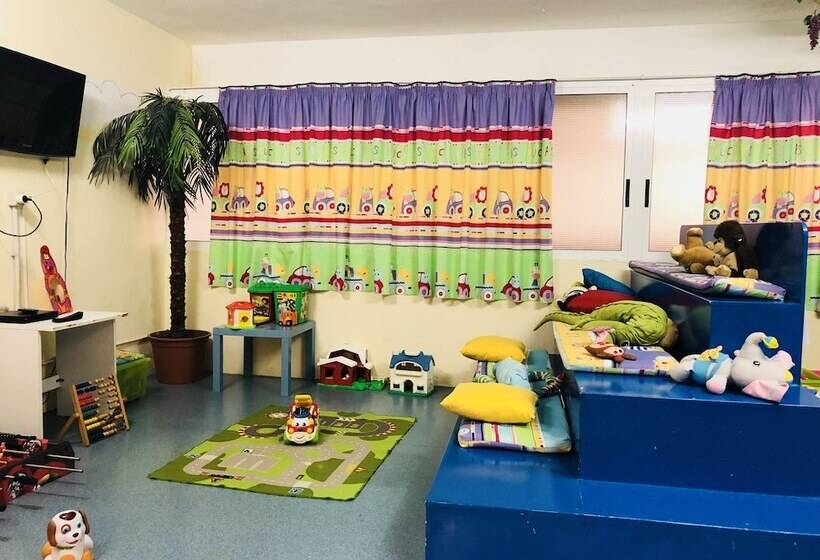 Regency Torviscas Apartments And Suites