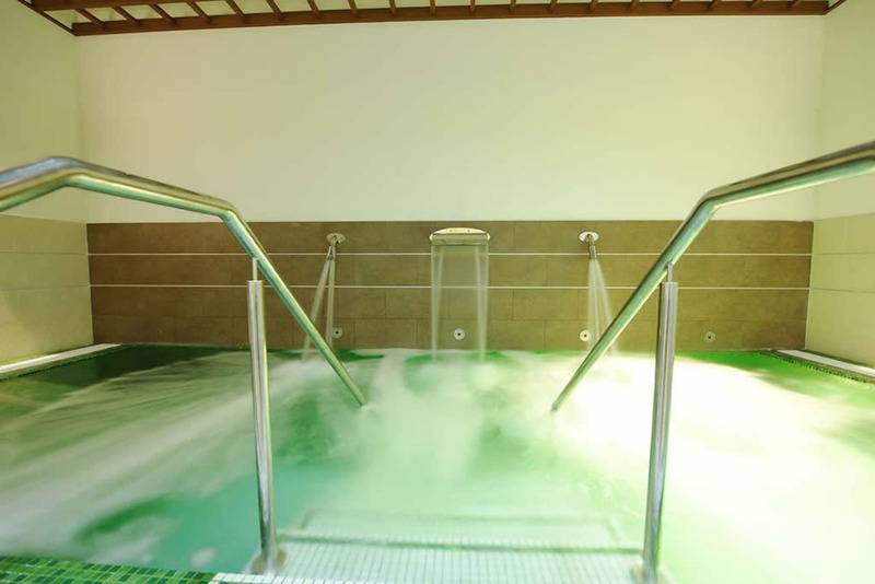 Regency Torviscas Apartments And Suites