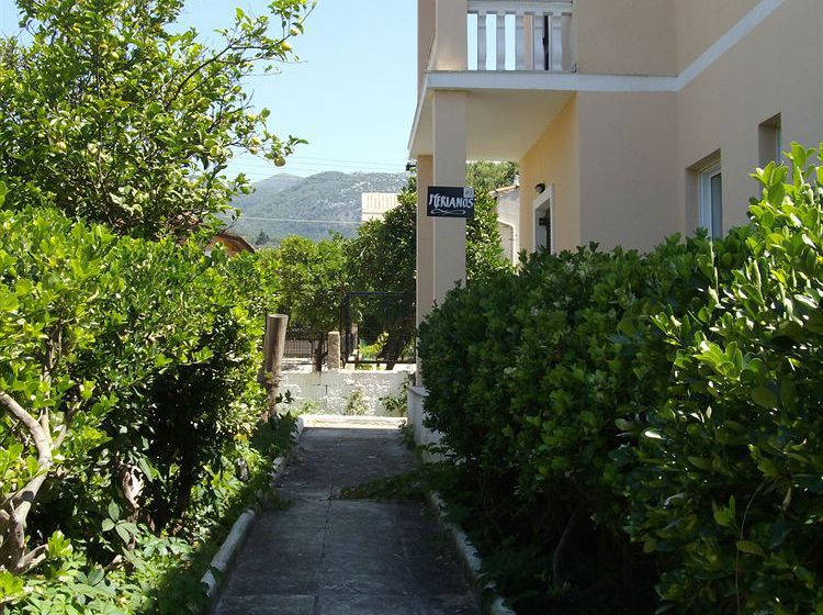 Silver Nests Apartments