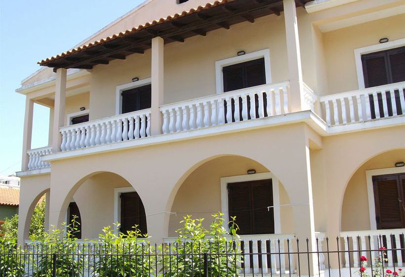 Silver Nests Apartments