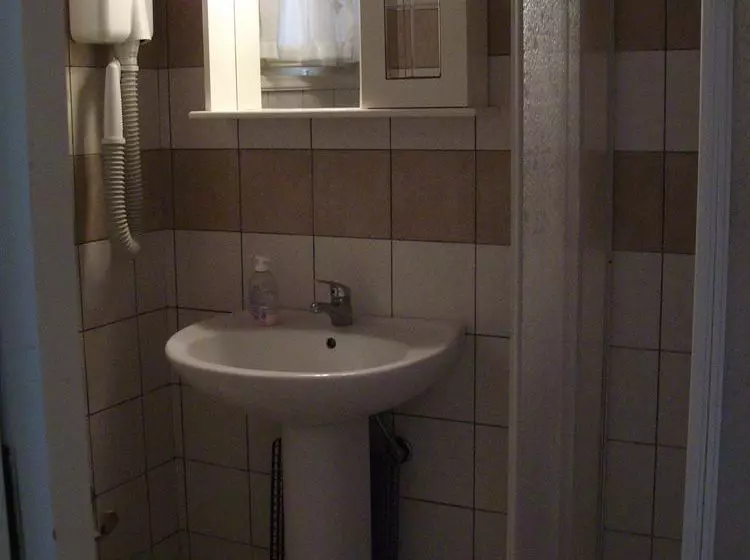 Silver Nests Apartments