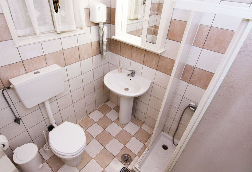 Silver Nests Apartments