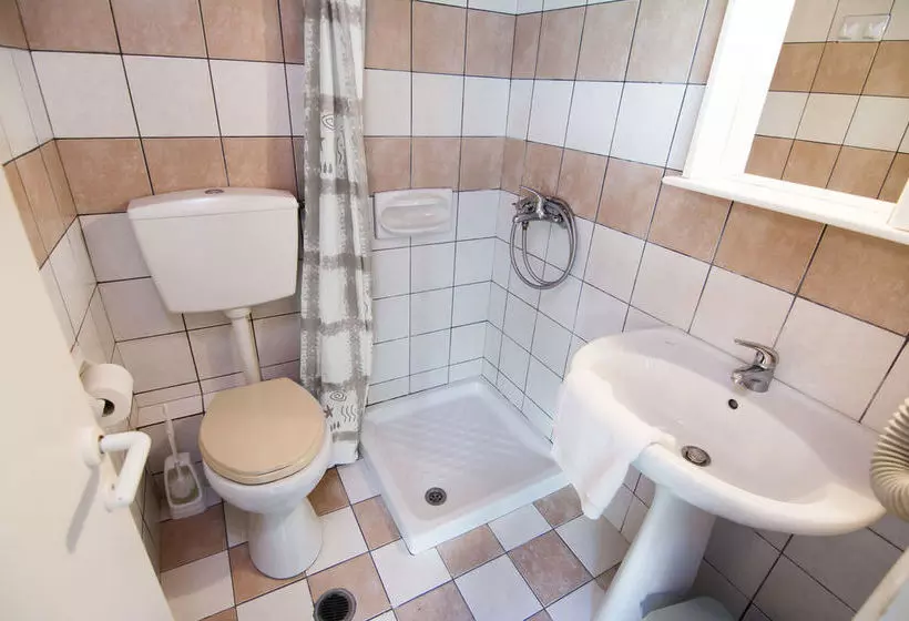 Silver Nests Apartments