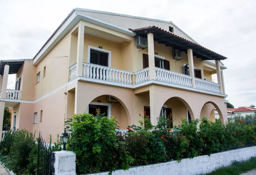 Silver Nests Apartments