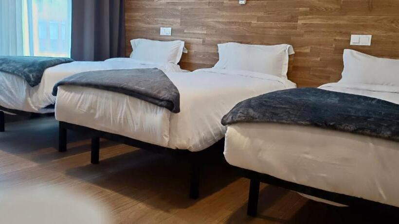 Apartahotel Golden Alcalá