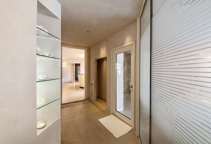 Apartments In Residence With Swimming Pool In Monteverdi Marittimo