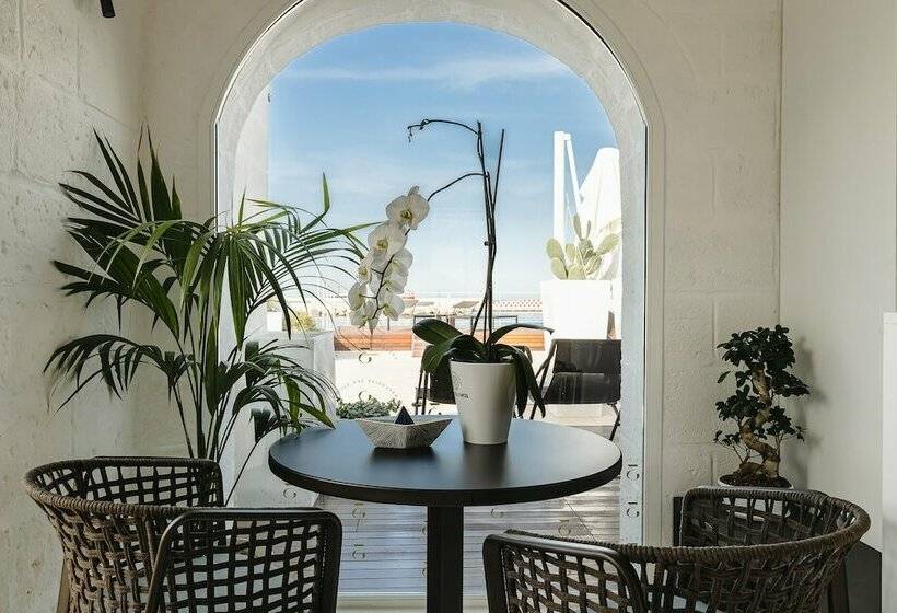 تختخواب و صبحانه Letredituccino