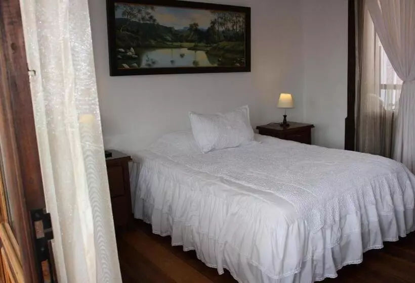 Casa Lola Hotel Boutique